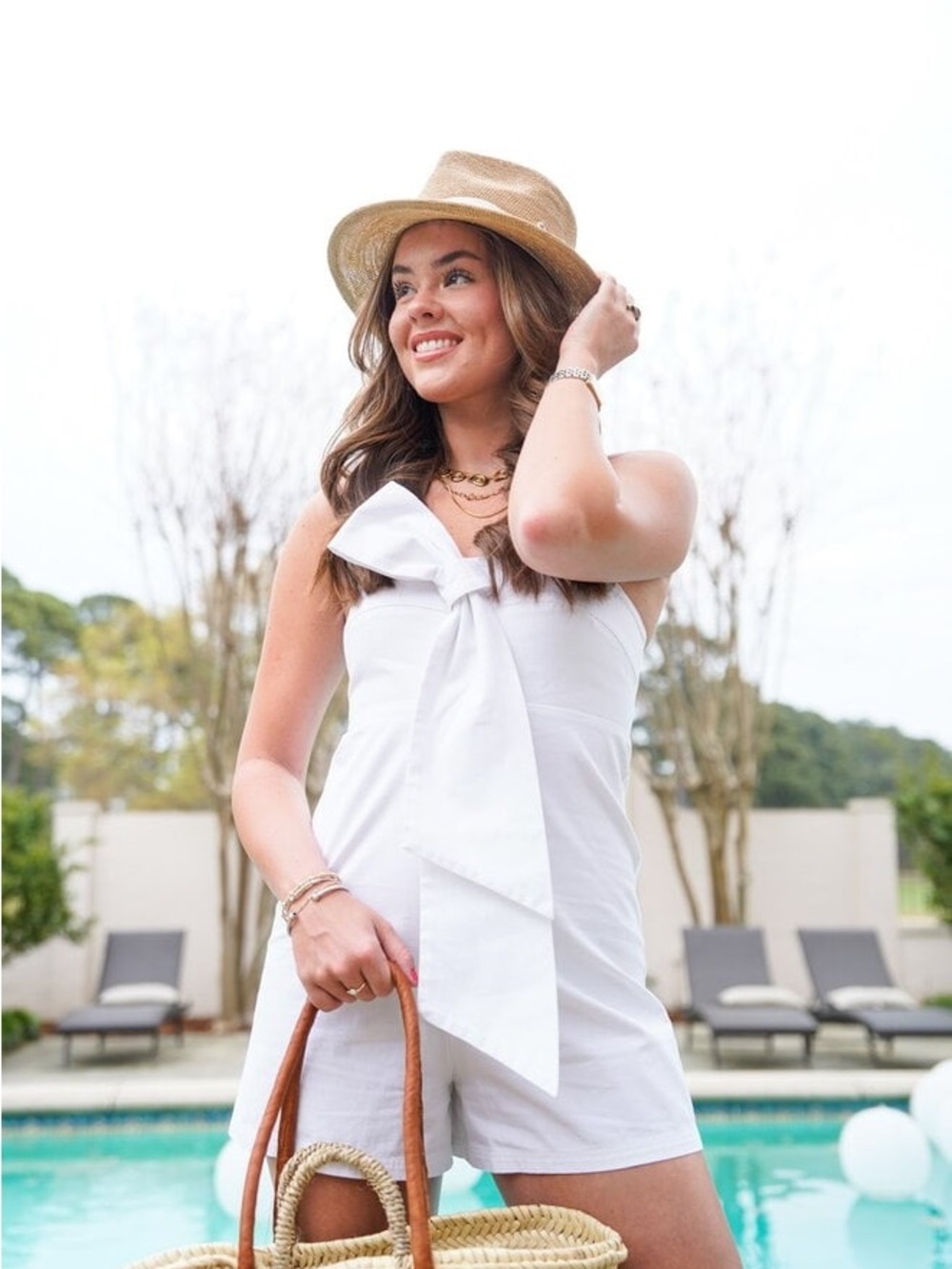 SHUG Harper Romper White Strapless Bow Size Small NEW Zipper Back